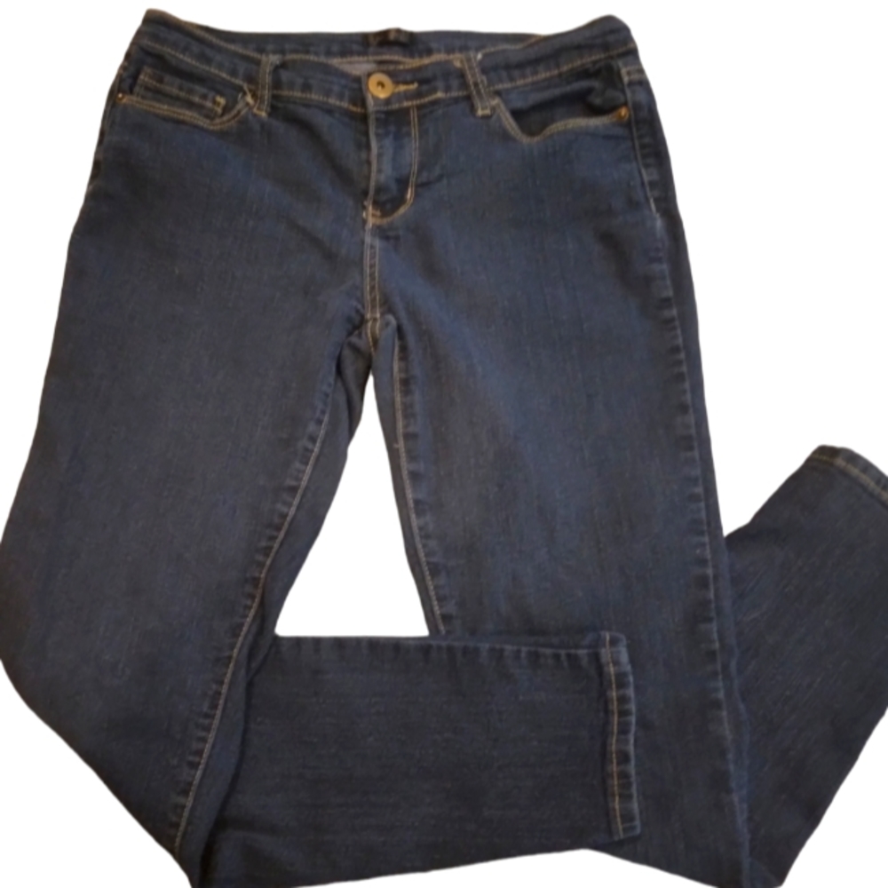 Blue Topaz. Women Jeans. Size  11.
